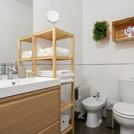 Lejlighed Prime Location, Pool, Free Parking