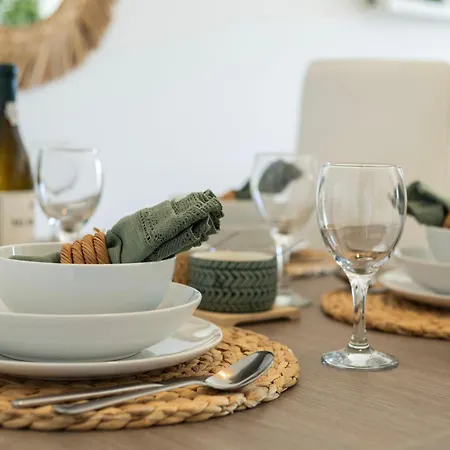 Prime Location, Pool, Free Parking *