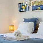 Olhao, 2min Island Ferry, Pool, Free Parking شقة