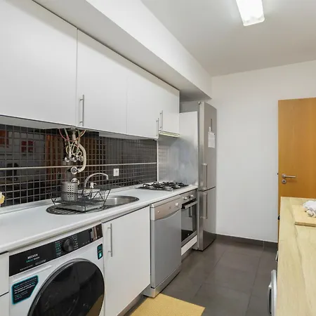 Olhao, 2min Island Ferry, Pool, Free Parking Apartmán *
